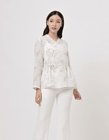 Daisy White Ramie Blouse - Image 2