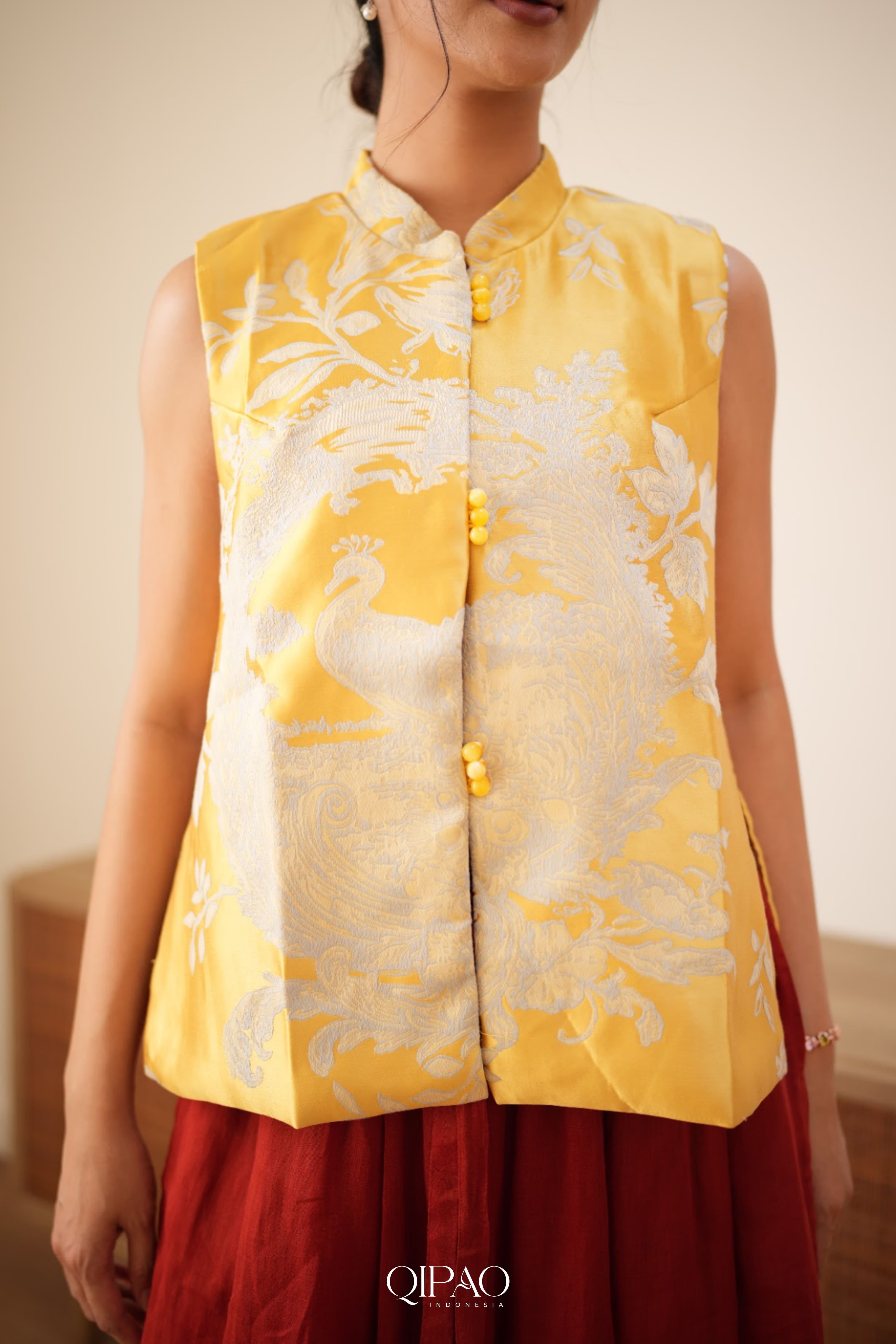 Imperial Phoenix Vest - 3